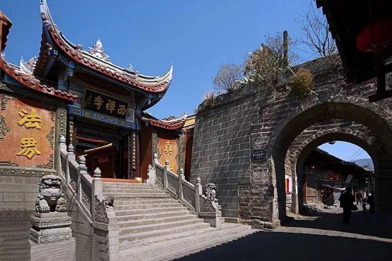 49岁徐静蕾晒近照被提醒“又要说你怀孕”,回应:随便啦